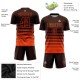 Maglia da calcio personalizzata con stampa sublimatica a righe marroni e arancioni sfumate Maglia da calcio personalizzata con stampa sublimatica a righe marroni e arancioni sfumate